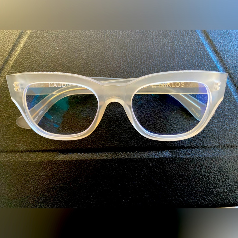 Caddis Miklos Reading Glasses in Fog 1.5